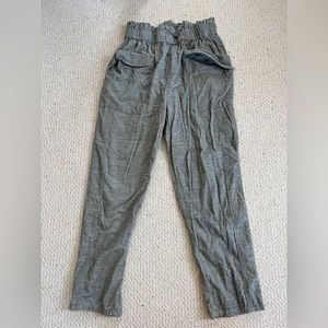 High waisted corduroy-like Zara pants in S